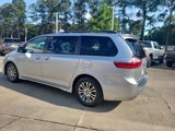 Certified 2019 Toyota Sienna XLE image 3