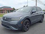 Used 2024 Volkswagen Tiguan SE image 6