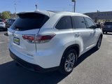 Used 2014 Toyota Highlander XLE image 3