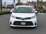 Used 2018 Toyota Sienna LE image 3