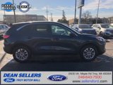 Certified 2022 Ford Escape SE w/ Cold Weather Package image 4
