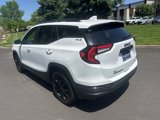 Used 2022 GMC Terrain SLE w/ Driver Convenience Package image 4