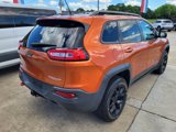 Used 2015 Jeep Cherokee Trailhawk w/ Comfort/Convenience Group image 3