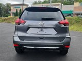 Used 2017 Nissan Rogue SV w/ SV Premium Package image 5