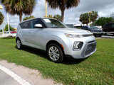 Used 2021 Kia Soul LX image 2