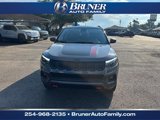 Used 2022 Jeep Compass Trailhawk w/ Trailhawk Elite Group image 2