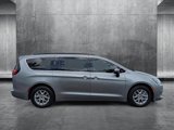 Used 2021 Chrysler Voyager Lxi image 4
