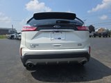 Used 2020 Ford Edge SEL w/ Convenience Package image 4