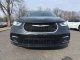 Certified 2021 Chrysler Pacifica Touring-L image 2