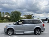 Used 2016 Dodge Grand Caravan SE image 6