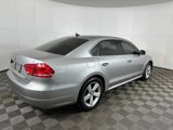 Used 2013 Volkswagen Passat 2.5 SE image 3