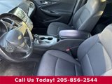 Used 2017 Chevrolet Malibu LT image 5