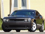 Used 2013 Dodge Challenger SXT image 2