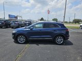 Used 2015 Lincoln MKC Select w/ Equipment Group 101A Select image 2