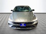 New 2025 Hyundai Elantra SEL image 2