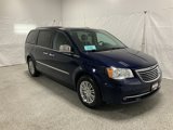 Used 2015 Chrysler Town & Country Touring-L w/ Driver Convenience Group image 5