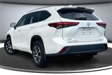 Used 2020 Toyota Highlander XLE image 4