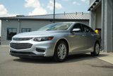 Used 2017 Chevrolet Malibu LT image 3