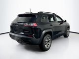Used 2022 Jeep Cherokee Trailhawk image 5