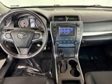 Used 2017 Toyota Camry SE image 4