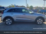 Used 2022 Kia Niro EX image 4