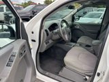 Used 2019 Nissan Frontier SV image 5