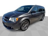 Used 2017 Dodge Grand Caravan SXT image 4
