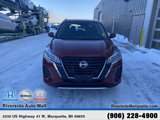 Used 2022 Nissan Kicks SV image 2