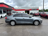 Used 2011 Volkswagen Jetta SE image 2
