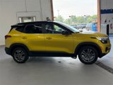 Used 2023 Kia Seltos S w/ Navigation Package image 4