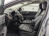 Used 2022 Ford Edge SEL image 3