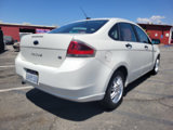 Used 2010 Ford Focus SE image 6