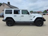 Used 2022 Jeep Wrangler Unlimited Sahara image 2