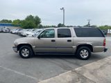 Used 2002 Chevrolet Suburban LS image 6