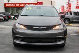 Used 2023 Chrysler Voyager LX image 3