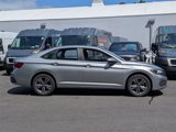 Used 2022 Volkswagen Jetta SE image 2