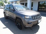 Used 2018 Jeep Grand Cherokee Altitude image 2