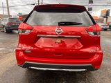 Used 2017 Nissan Rogue SV image 4