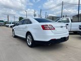 Used 2015 Ford Taurus SE image 5