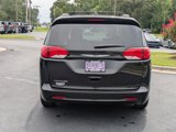 Used 2020 Chrysler Voyager Lxi image 6