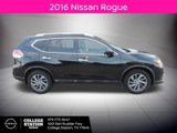 Used 2016 Nissan Rogue SL image 2