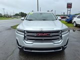 Used 2020 GMC Acadia SLT w/ Driver Alert Package II image 2