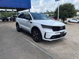 Used 2023 Kia Sorento EX w/ Panoramic Sunroof Package image 2