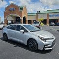 Used 2023 Toyota Corolla SE image 2