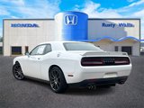 Used 2015 Dodge Challenger SXT image 3