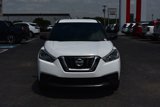 Used 2020 Nissan Kicks S image 2