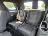 Used 2017 Ford Explorer XLT image 5