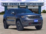 Used 2018 Jeep Grand Cherokee Trailhawk image 2