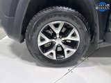 Used 2017 Jeep Cherokee Trailhawk image 4