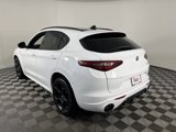Used 2022 Alfa Romeo Stelvio Veloce image 5